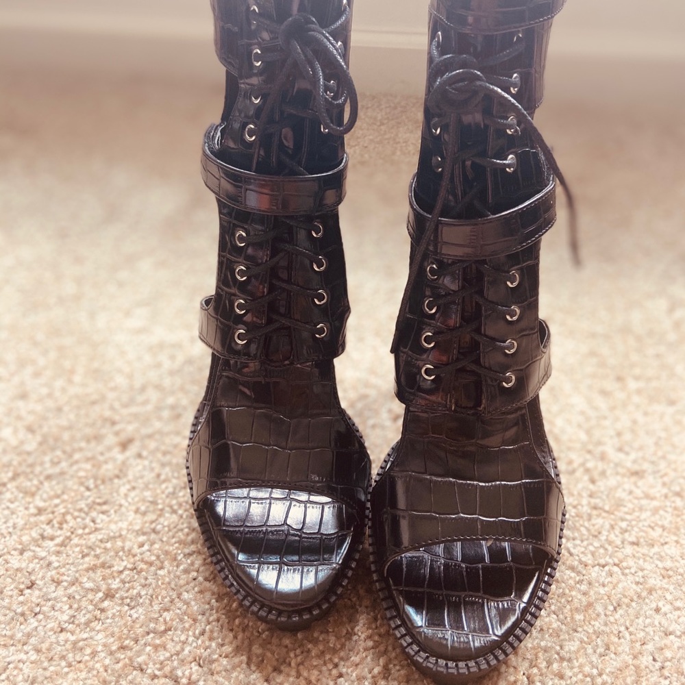 Gladiator High Heel - image 4